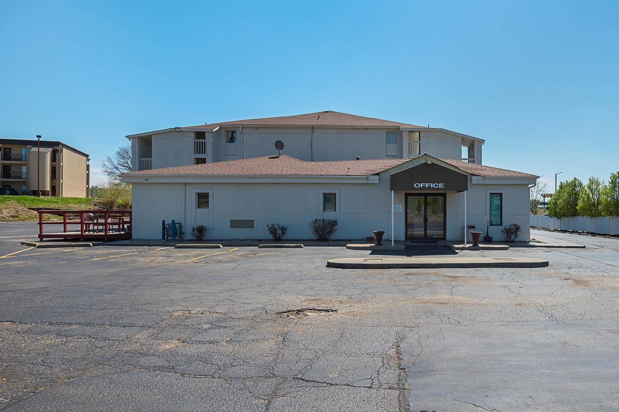 Motel 6-Blue Springs, Mo Ngoại thất bức ảnh